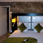 أليغرو 4* باريس