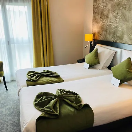 Western Allegro Nation Hotel 4*