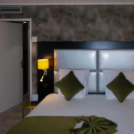 Western Allegro Nation Отель 4*
